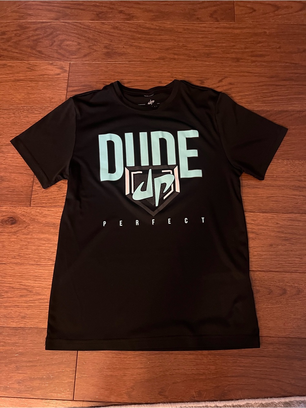 Dude Perfect - Youth Large